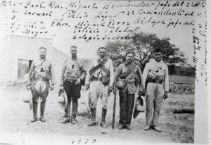 Jefes del regimiento de San Julián [ca. 1927–1928]