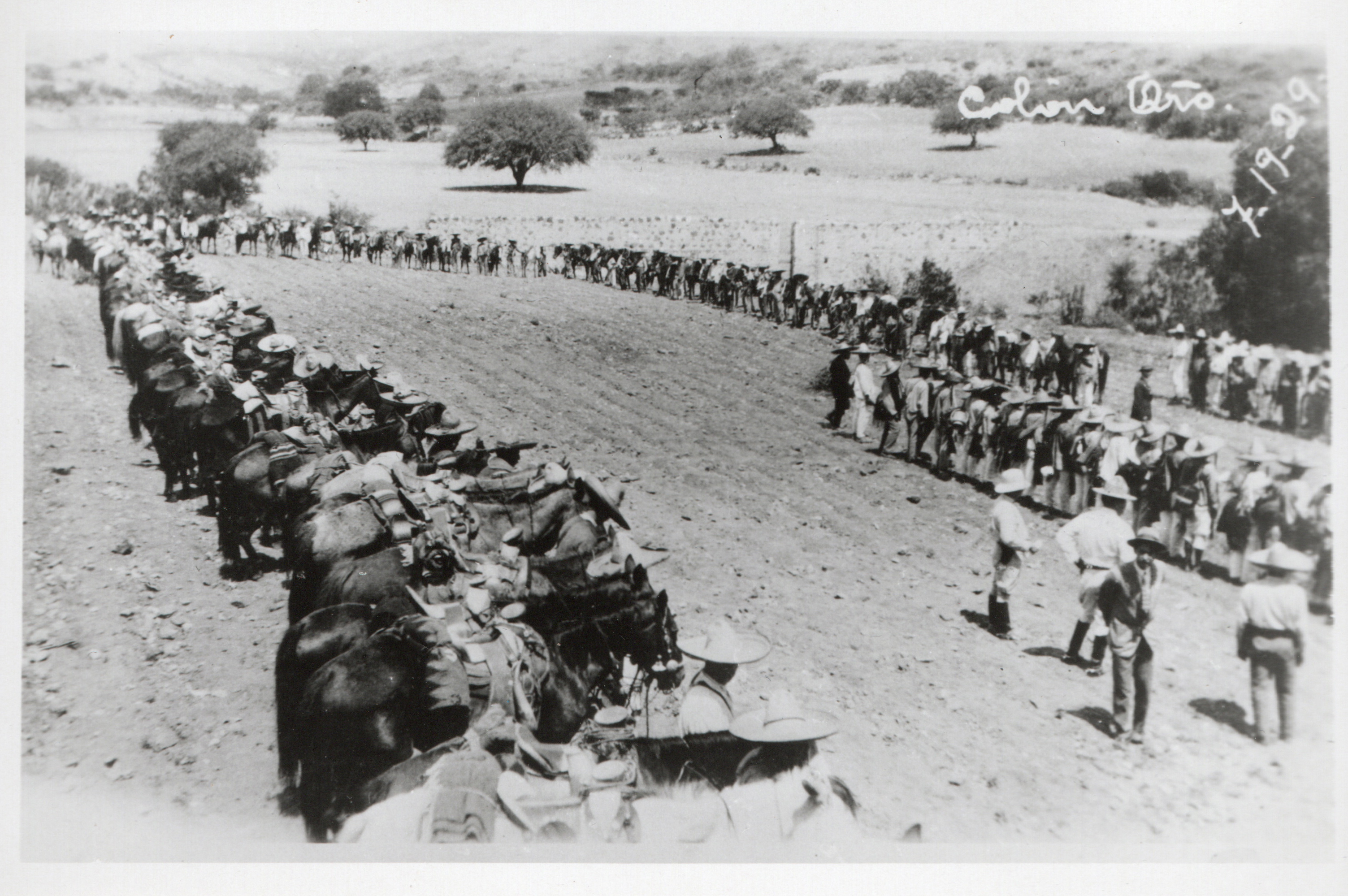 Licenciamiento de la Brigada de la Cruz en Colón, Querétaro, 19 de julio de 1929