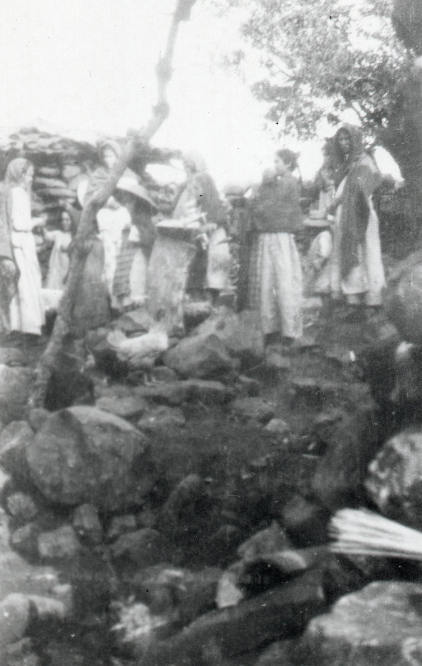 [Mujeres en campamento de] cristeros [en el] sur de Jalisco